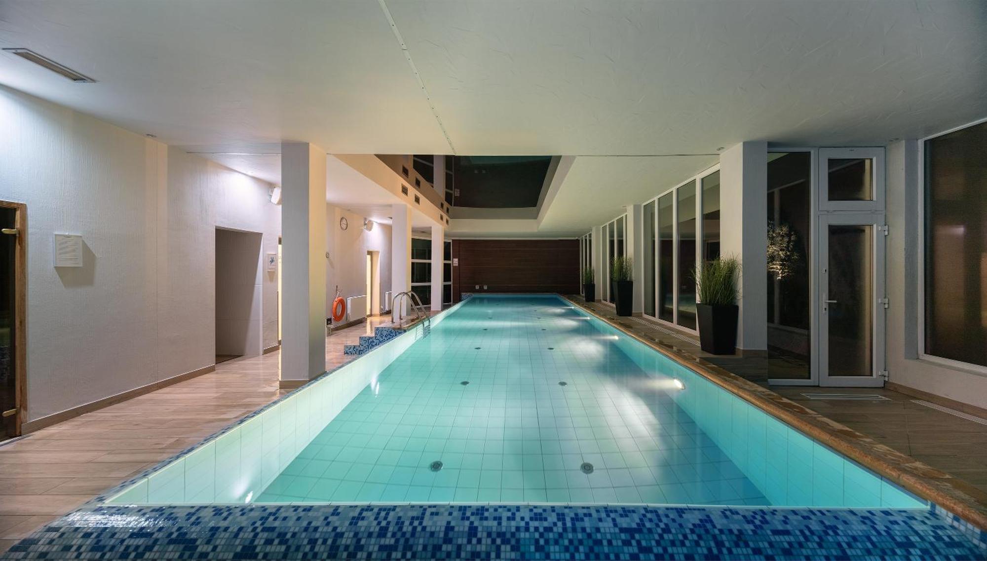 Hotel Moran & Spa Powidz  Extérieur photo